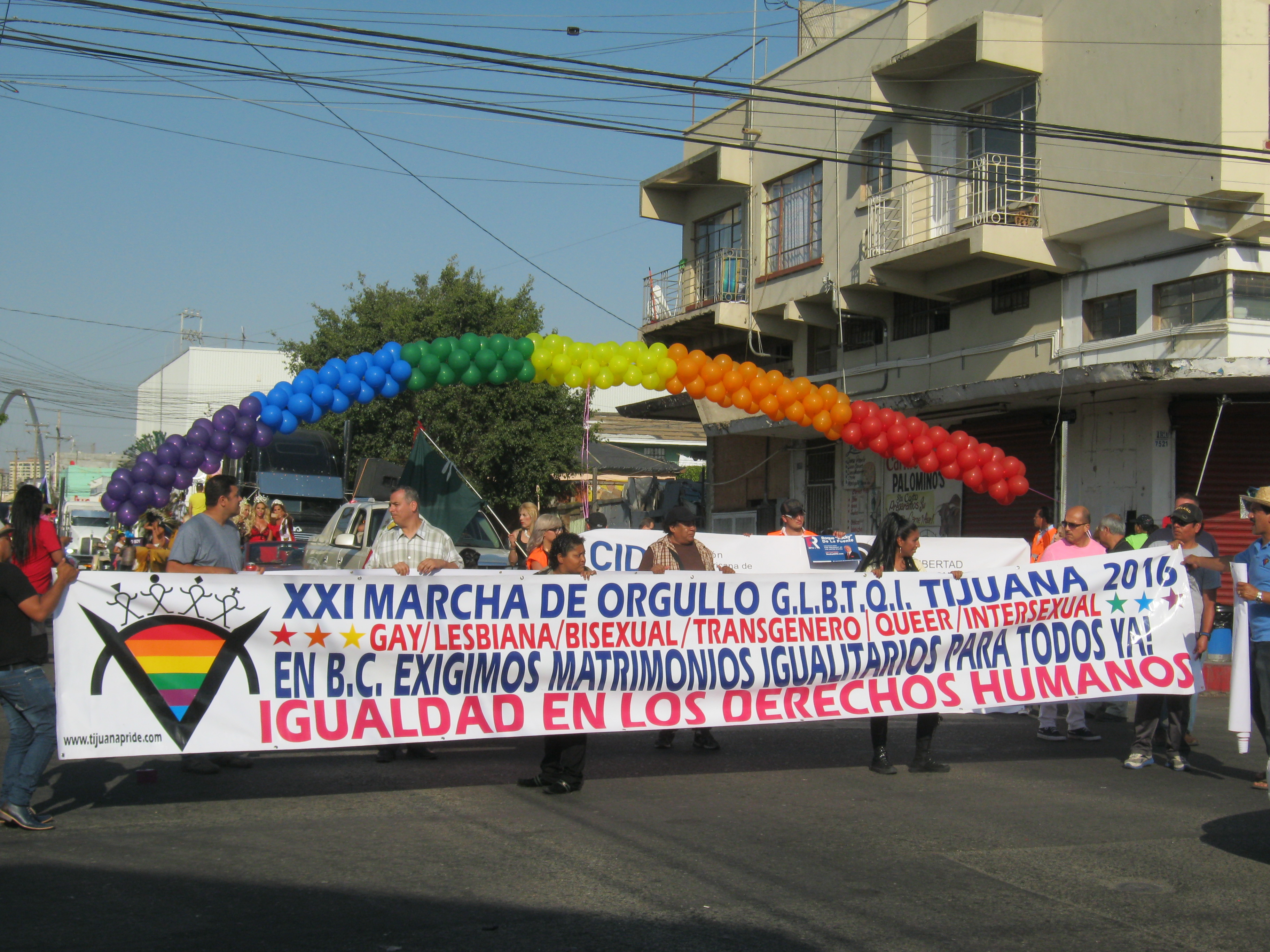 La marcha se ha convertido en una tradición en la ciudad. Foto: Héctor Ortiz