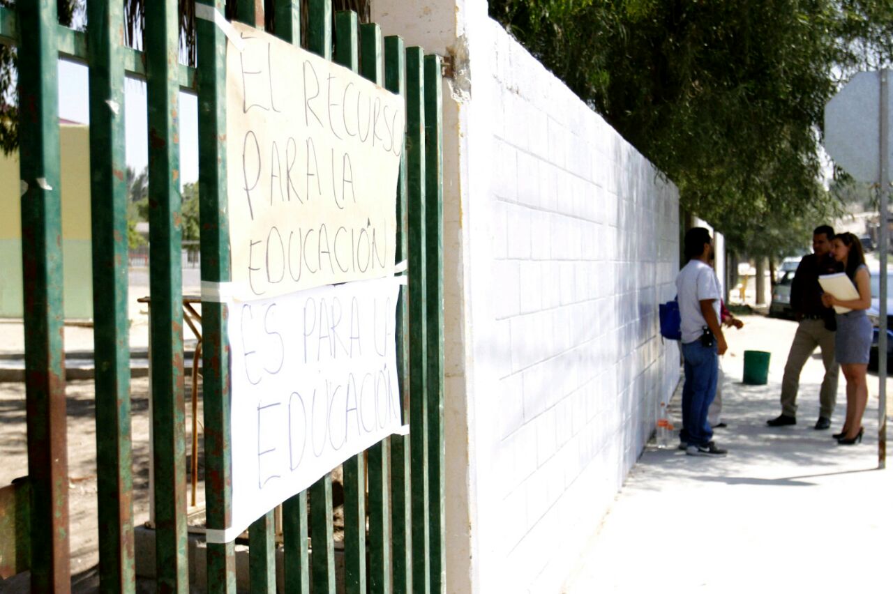Padres de familia se oponen a la medida. Foto: Jorge Dueñes