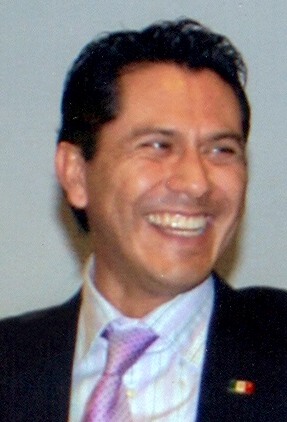 Raúl Villaseñor Talavera. Director de la Conapesca. El enemigo público número uno de la pesca deportiva en México.