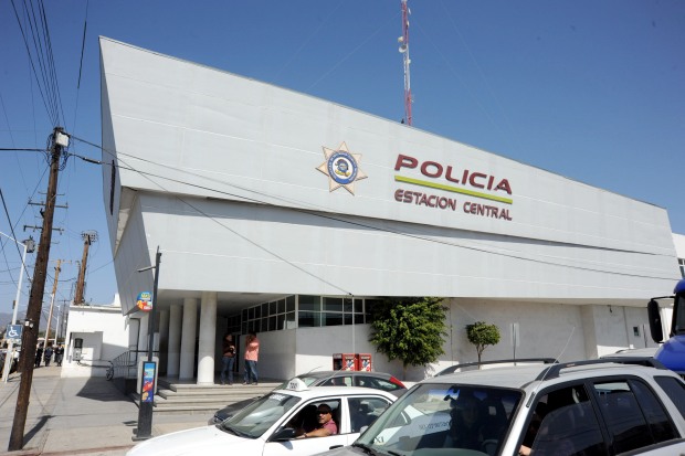 policiampalensenada l