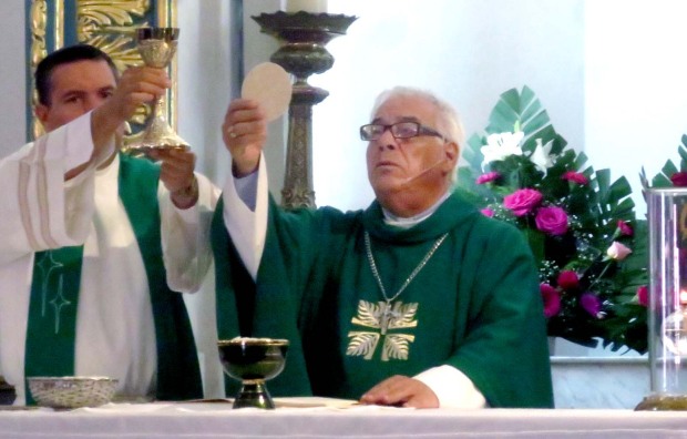 Romo Muñoz en su última eucaristia como Arzobispo