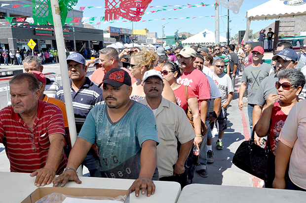 Pescadores a la deriva por veda en San Felipe - Zeta