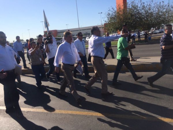 Kiko desdeñó al Congreso y prefirió la calle. Foto: Cristian Torres