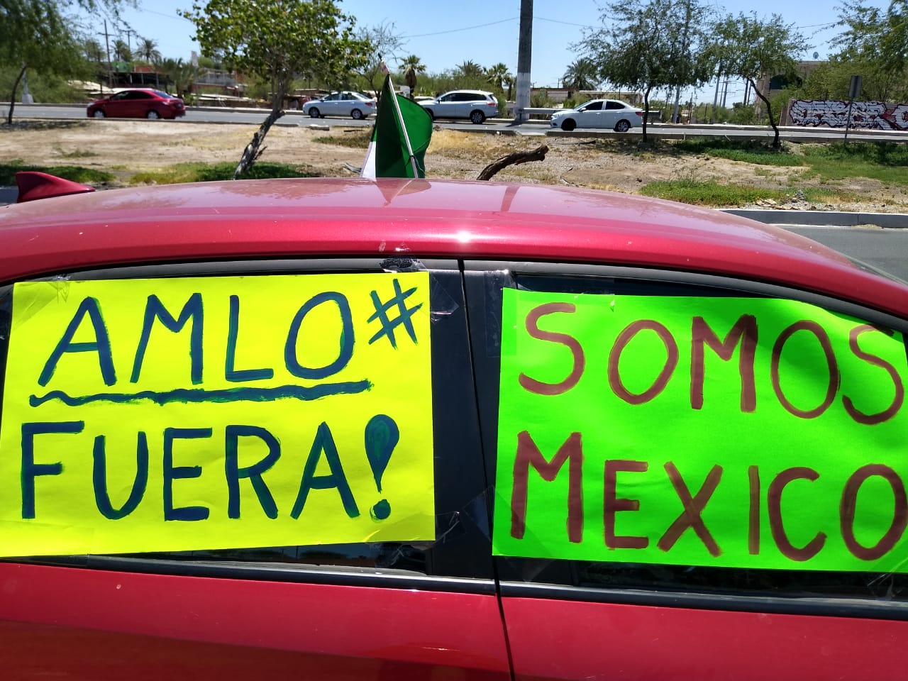 Segunda caravana antiAMLO en Mexicali VIDEO Semanario ZETA