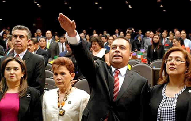 adanruizgutierrez1-1.jpg