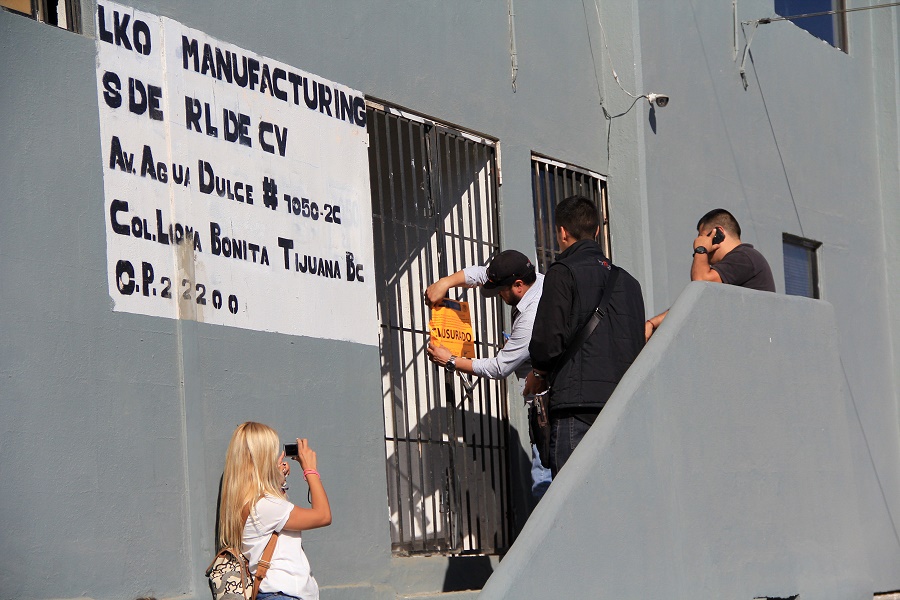 Clausura Ayuntamiento de Tijuana 6 naves industriales ZETA