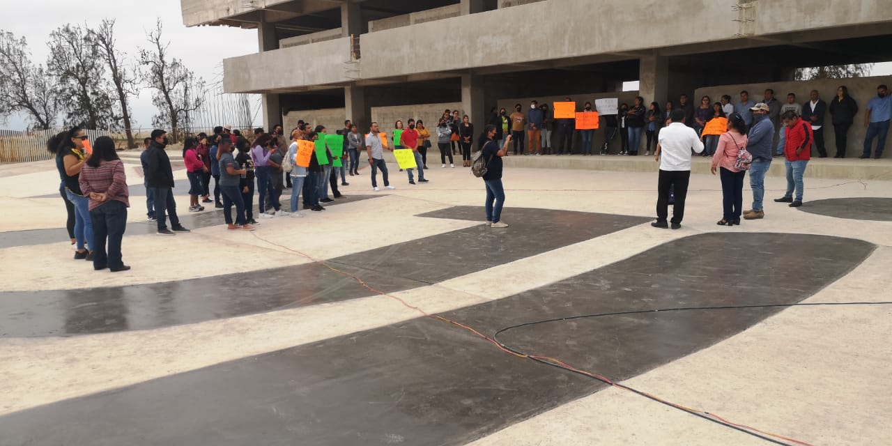 Protestan por irregularidades en la Universidad Intercultural en San