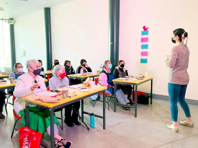 Regresa taller de pintura para adultos mayores - Semanario ZETA