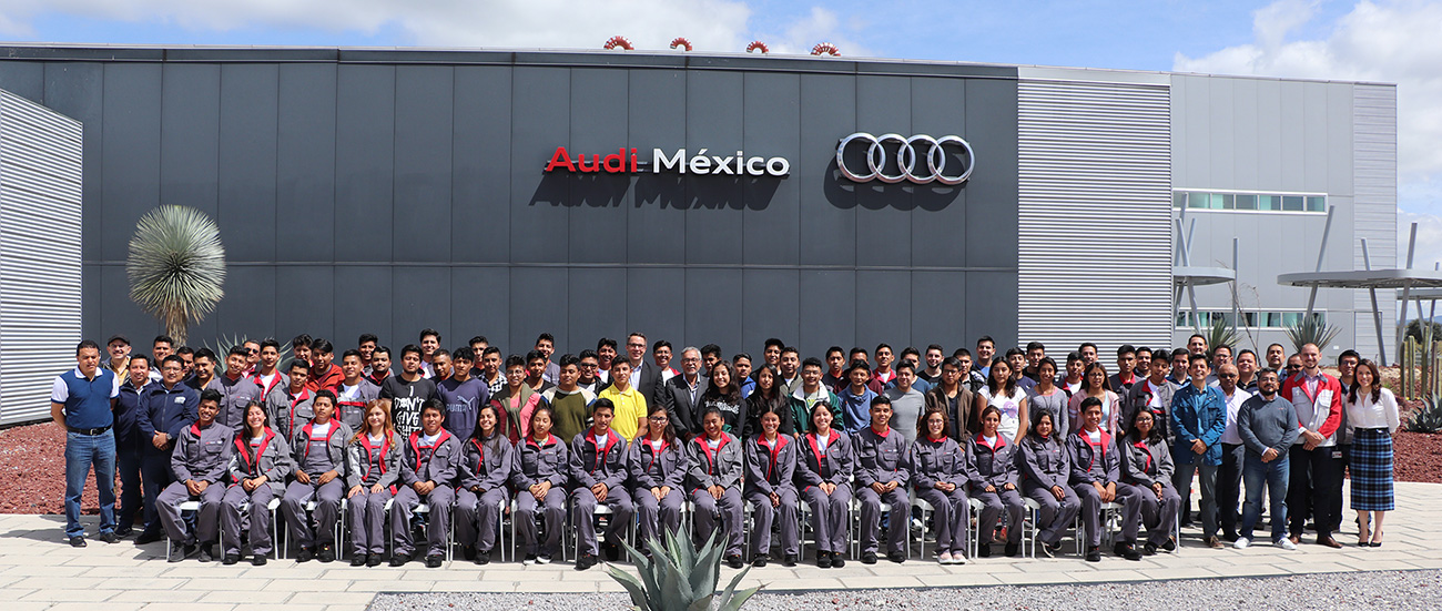 Trabajadores de planta armadora de Audi México entran en huelga, tras ...
