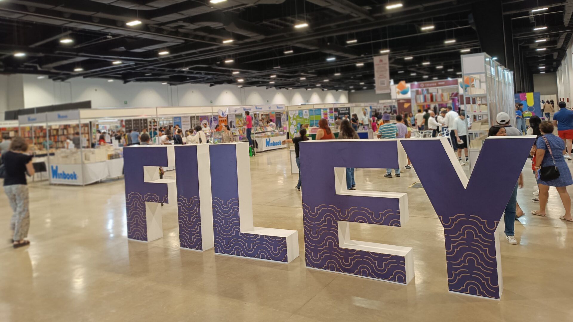 Inicia la FILEY 2025 - Semanario ZETA