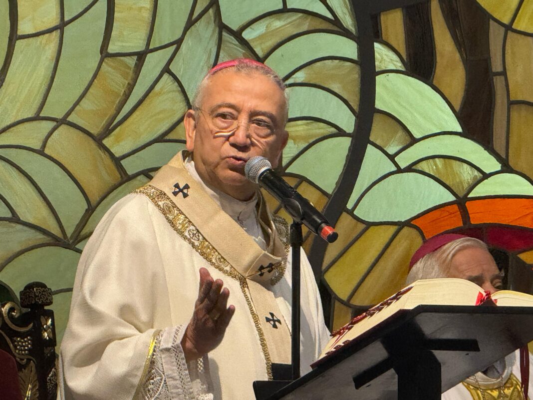 Arzobispo Francisco3