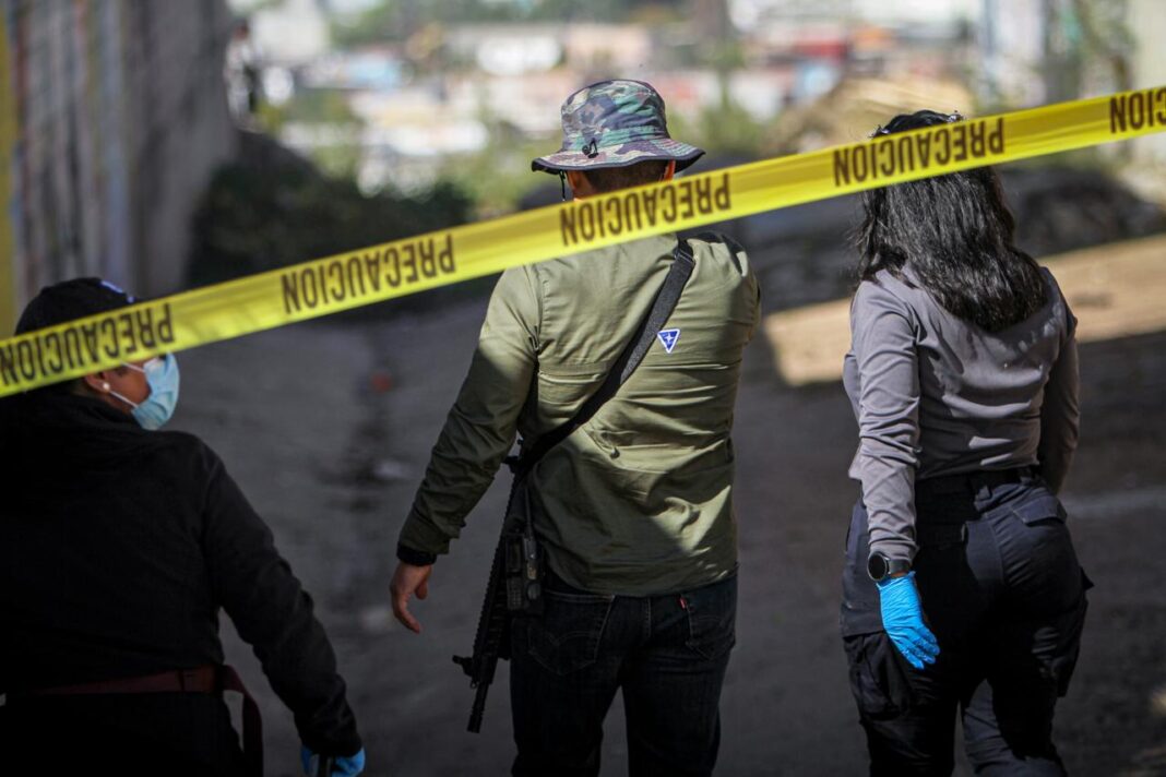 Homicidio cinta amarilla