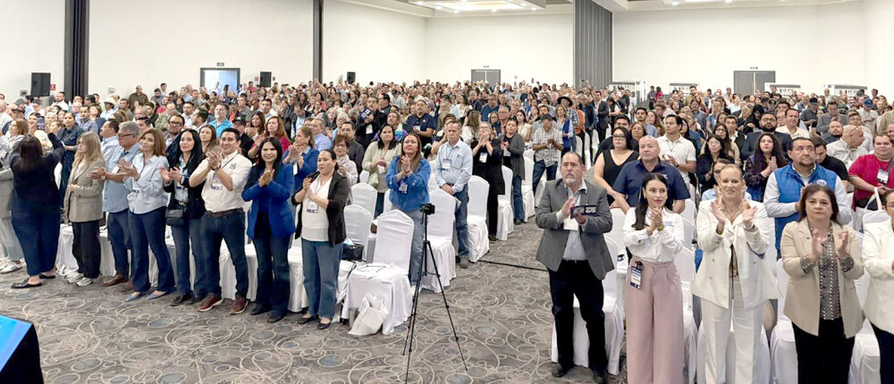 PAN pretende revivir “orgullo” blanquiazul y anuncia divorcio con el PRI