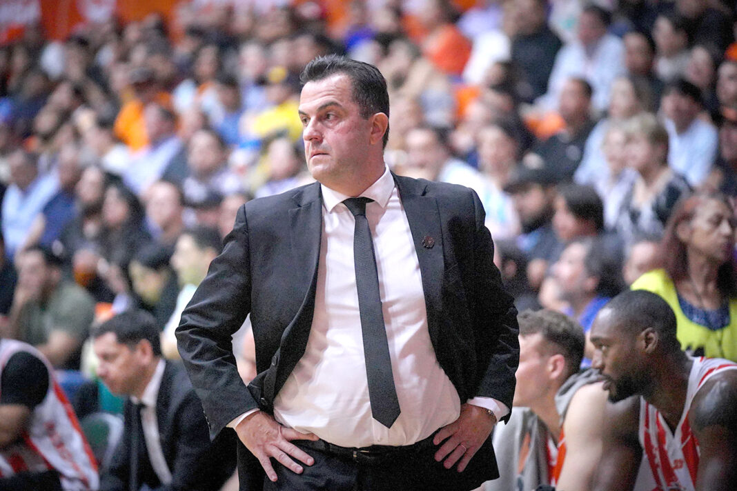 coach