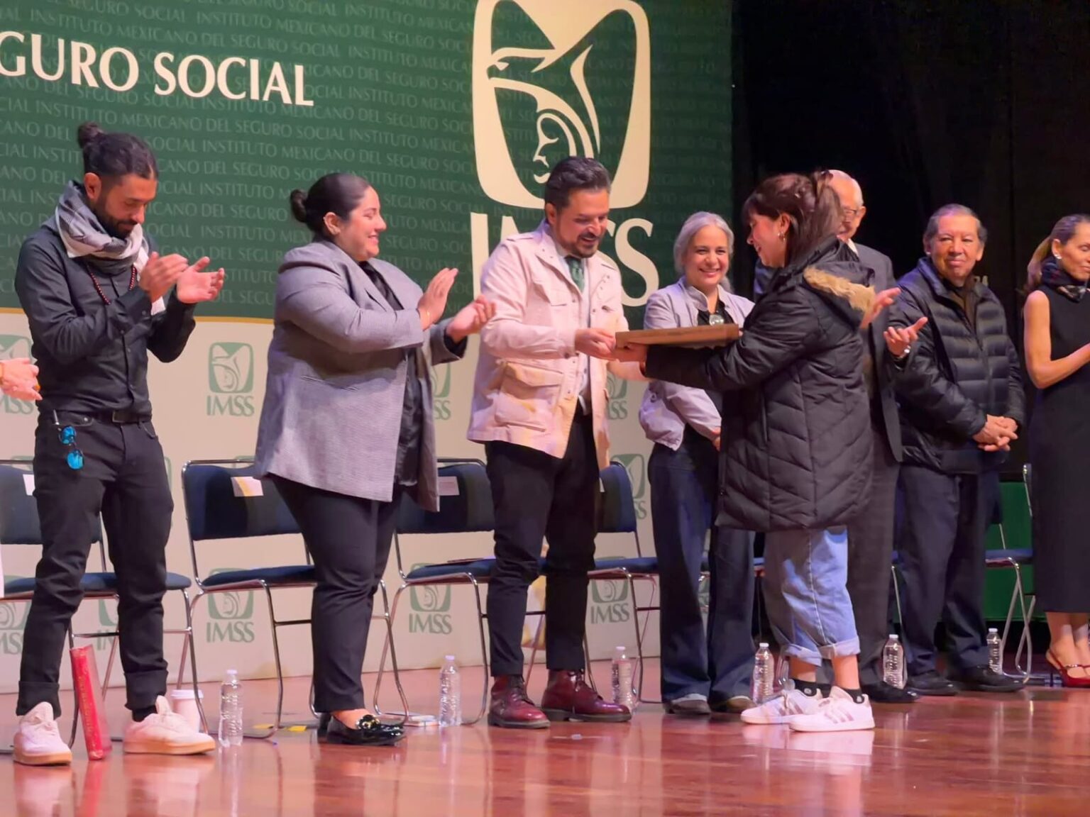 Premian a ganadores del Primer Concurso Nacional de Cuento del IMSS ...
