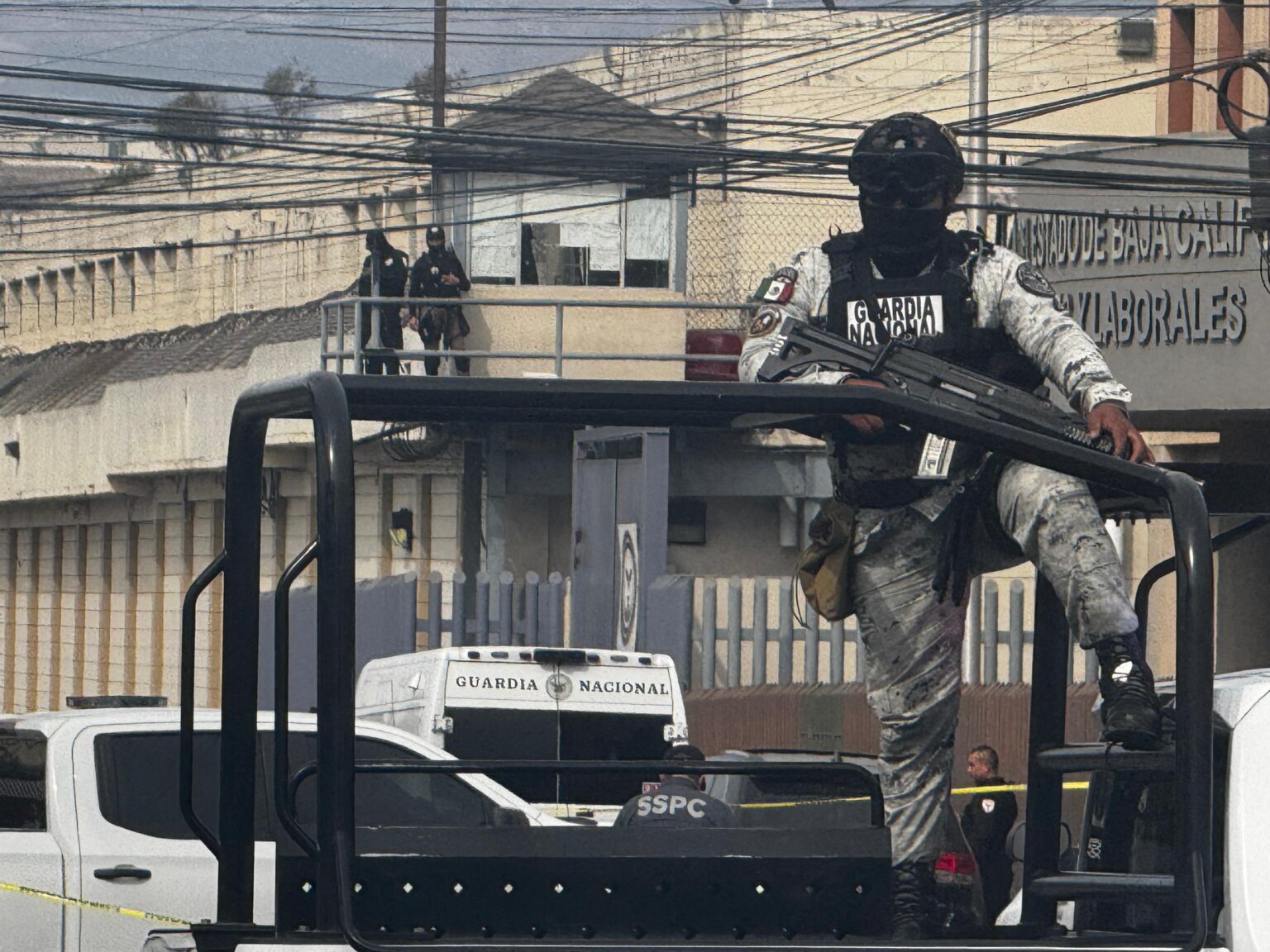 Pleito entre internos del edificio 6 provocó disturbios en el penal de ...