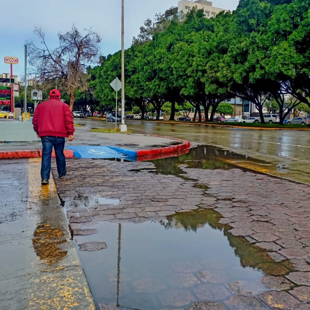 Lluvia en Tijuana Foto Ana Karen Ortiz