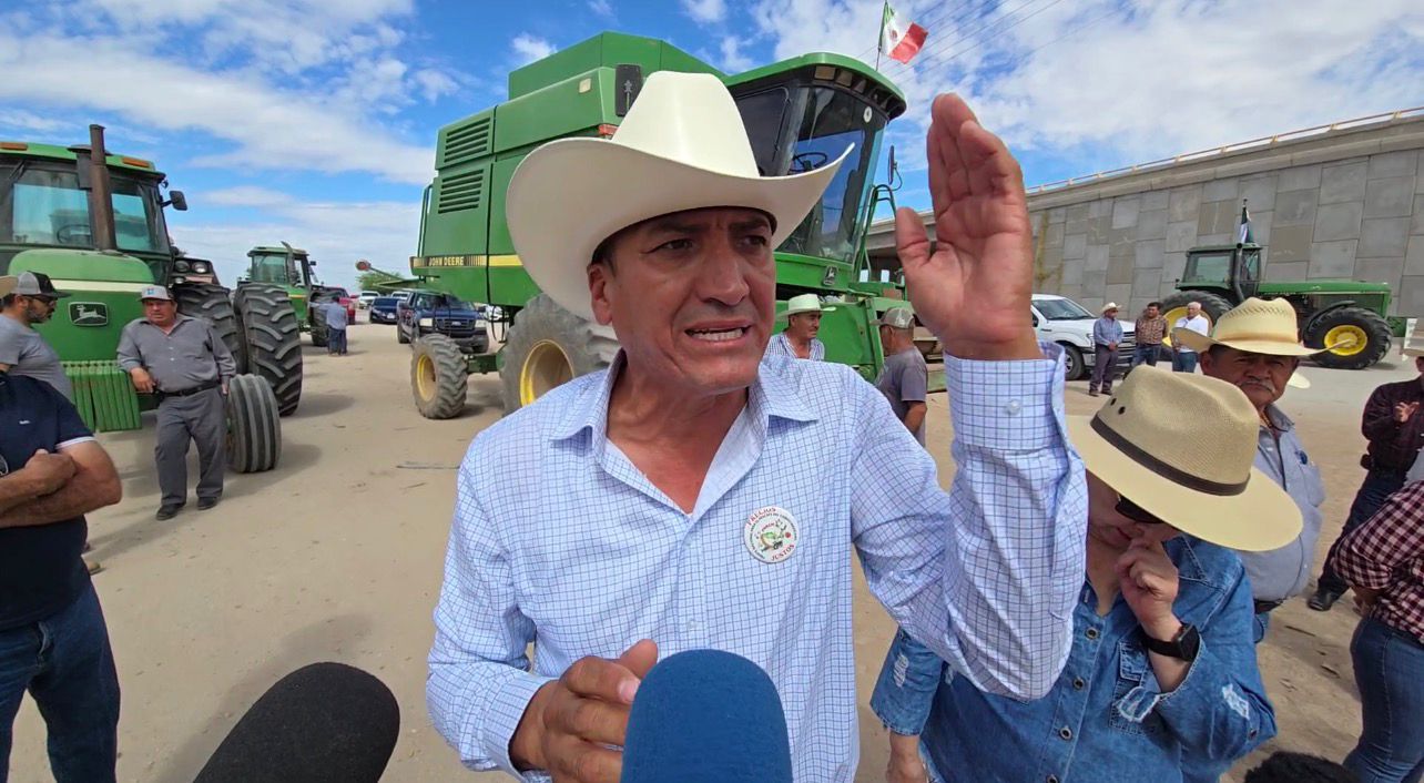 Productores bloquean carretera Mexicali-SLRC en demanda de precios ...