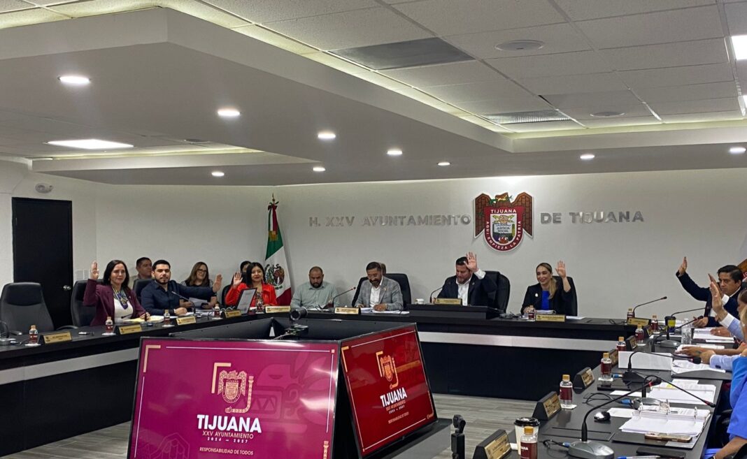 Sesion de Cabildo Tijuana Foto Ruben Vazquez