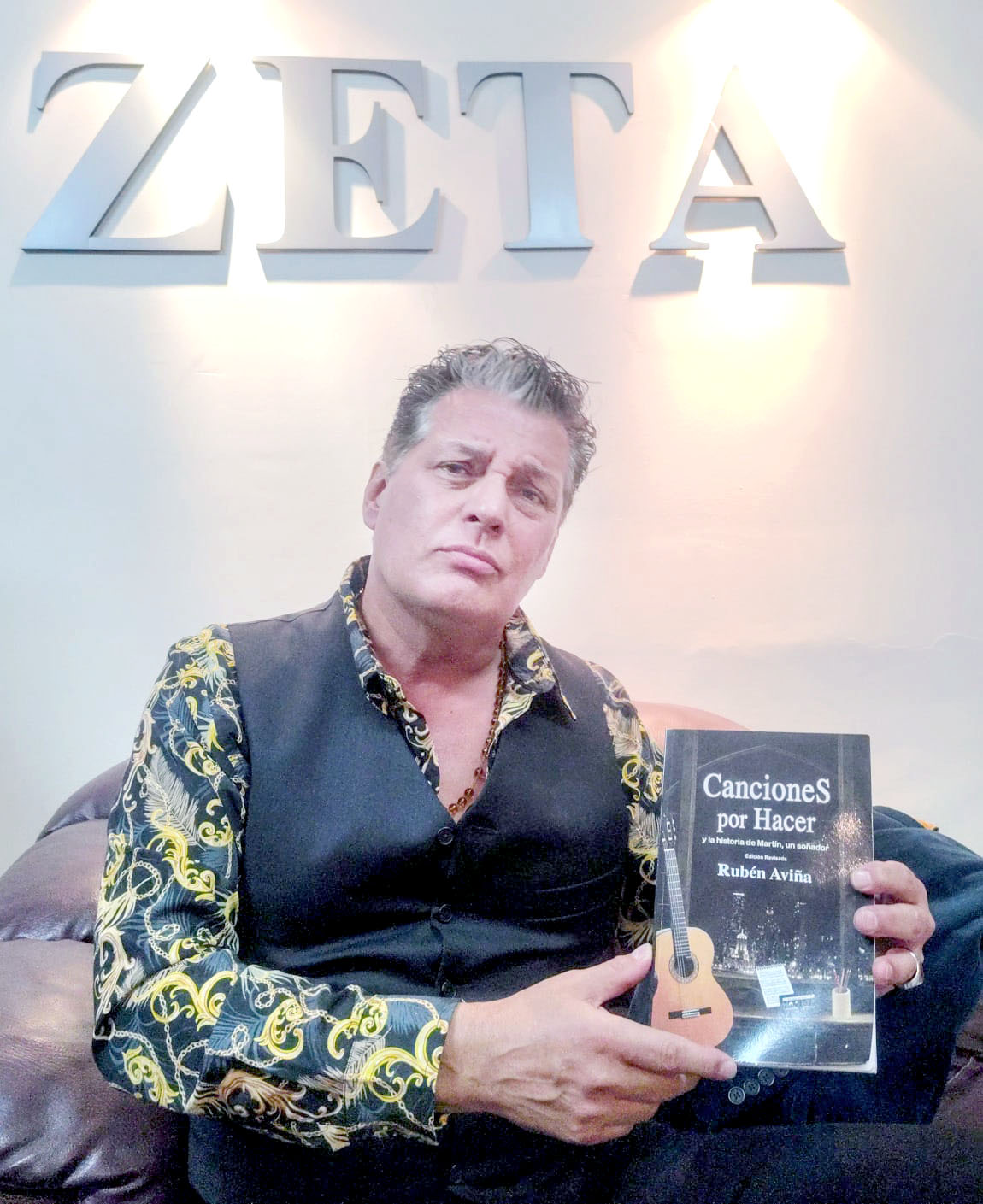Antonio de Carlo graba 'Todas las noches', canción inédita de Juan Gabriel