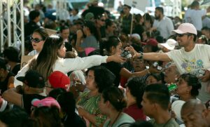 Compartiendo el informe Foto Ramon Blanco
